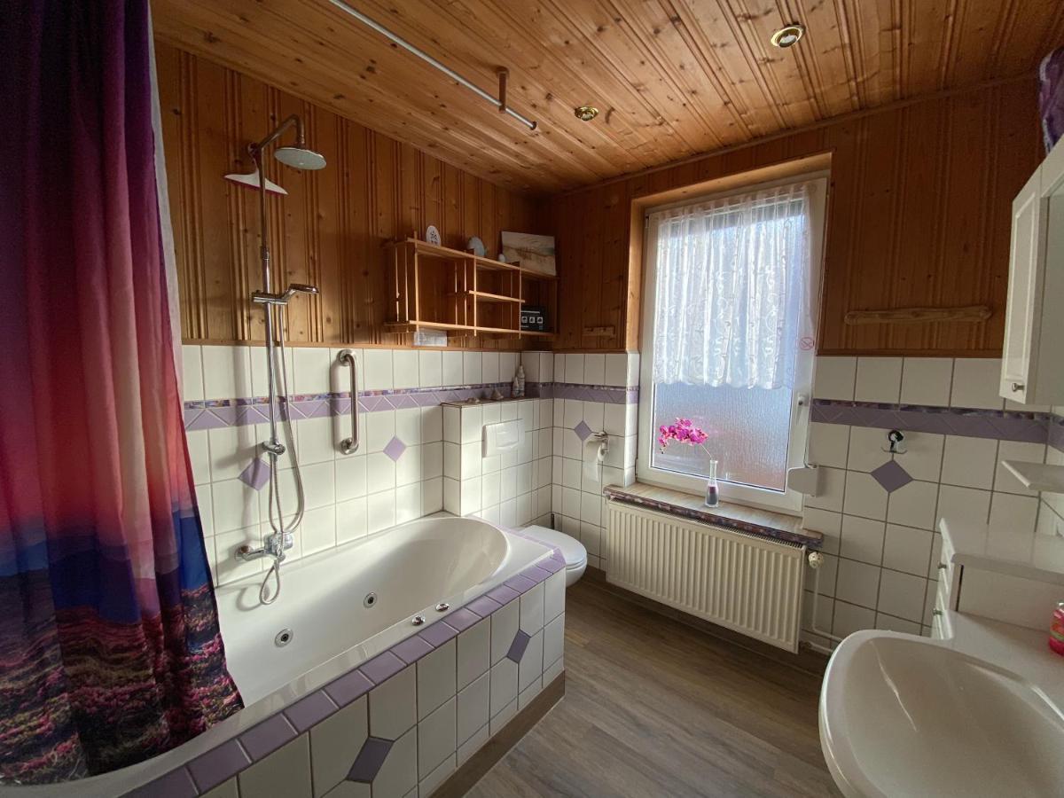 Ferienwohnung "Bine" Lubeck Exterior photo