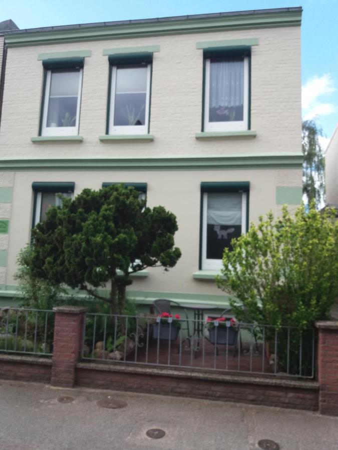 Ferienwohnung "Bine" Lubeck Exterior photo